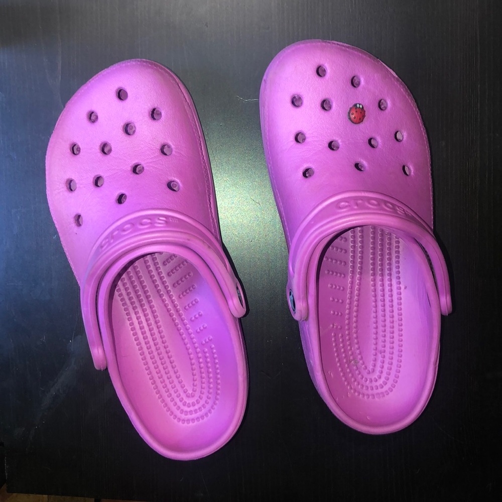 women’s crocs